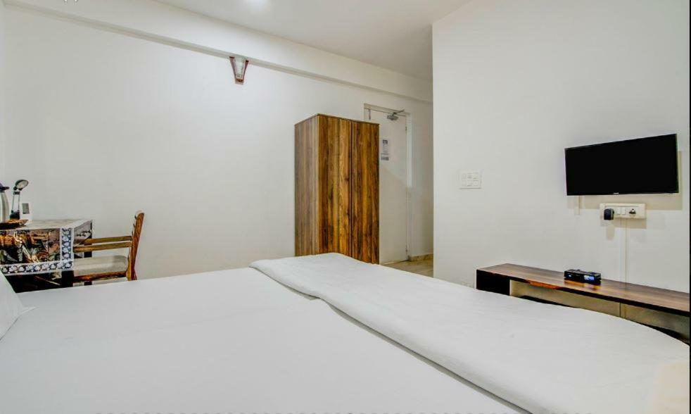 Isec Apartment มุมไบ ภายนอก รูปภาพ